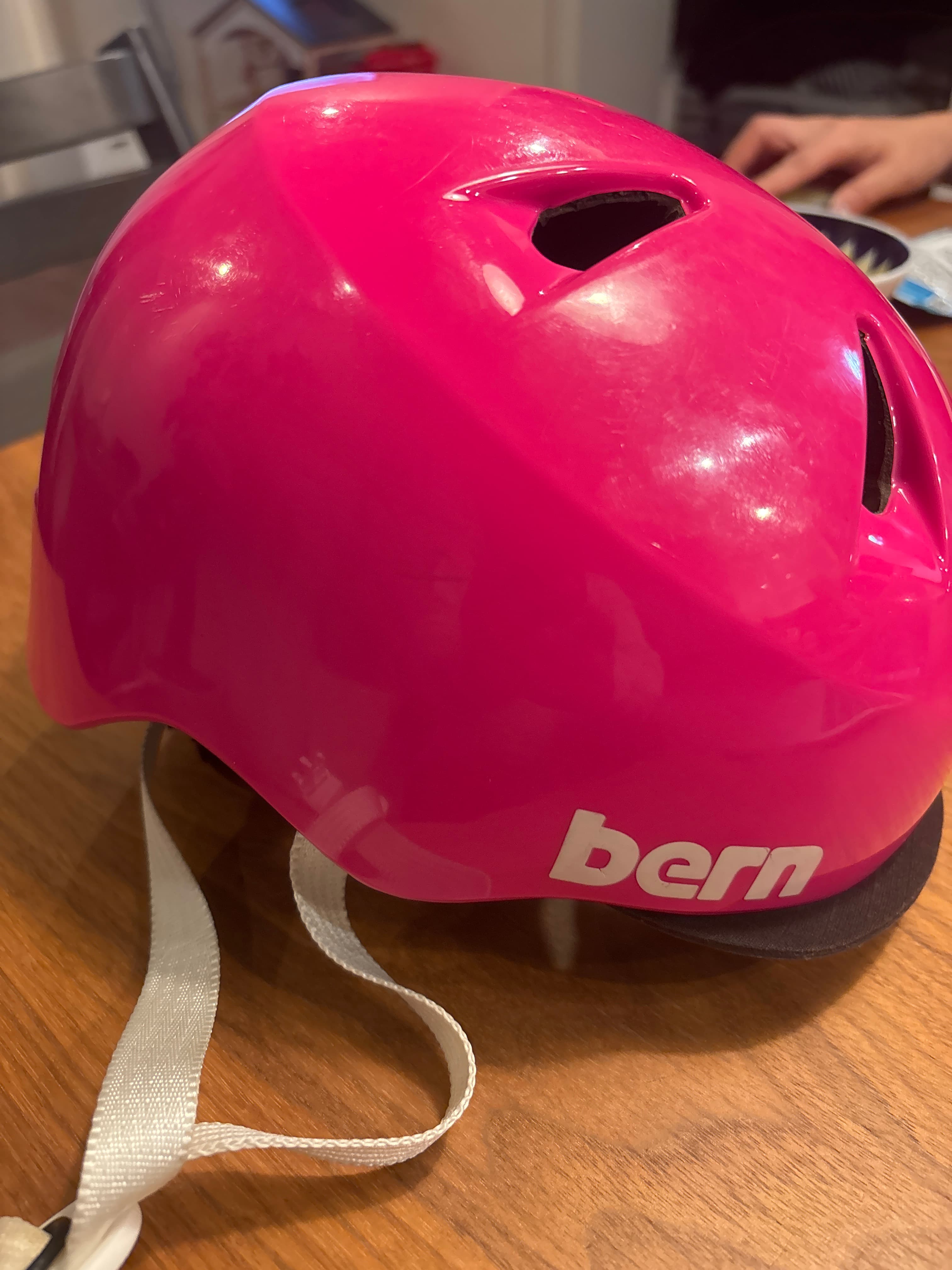 bern TIGRE 子供用ヘルメット XXS 47-51cm ピンク - Image 1